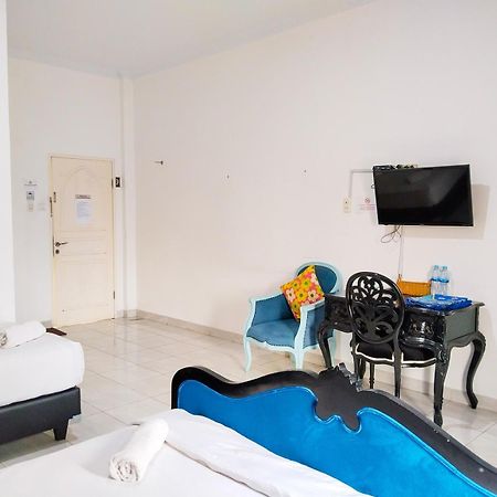 Hotel Grand Shaqilla Syariah à Deli Tua Extérieur photo