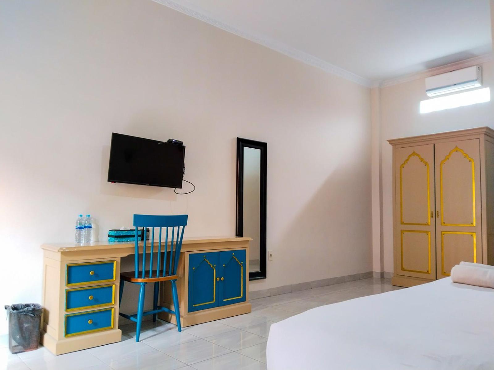 Hotel Grand Shaqilla Syariah à Deli Tua Extérieur photo