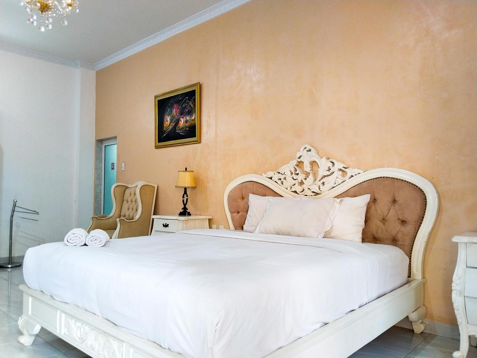 Hotel Grand Shaqilla Syariah à Deli Tua Extérieur photo
