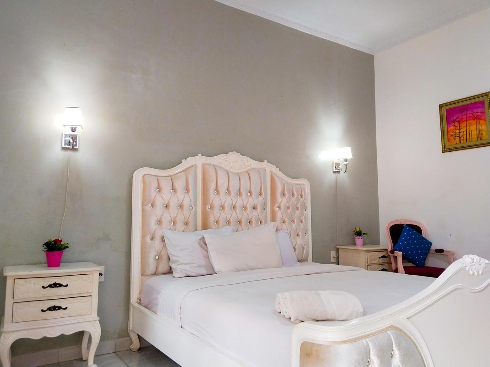 Hotel Grand Shaqilla Syariah à Deli Tua Extérieur photo