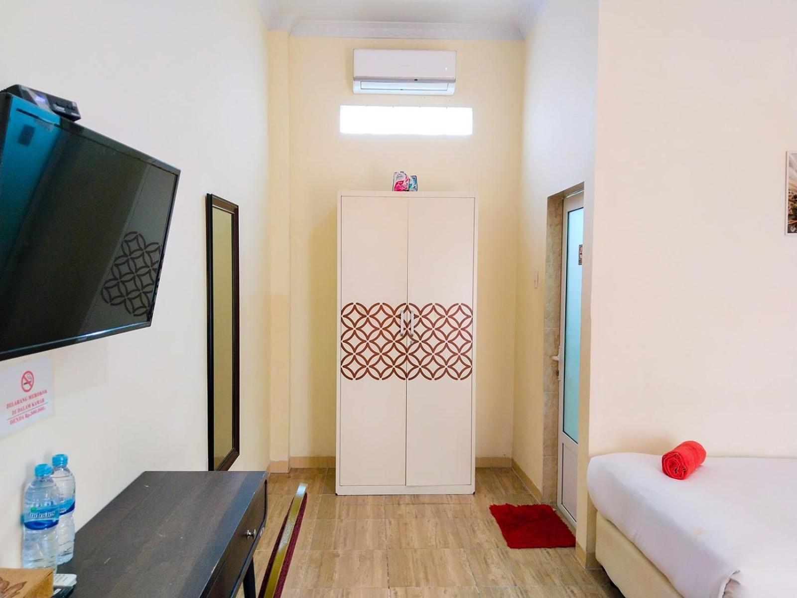 Hotel Grand Shaqilla Syariah à Deli Tua Extérieur photo