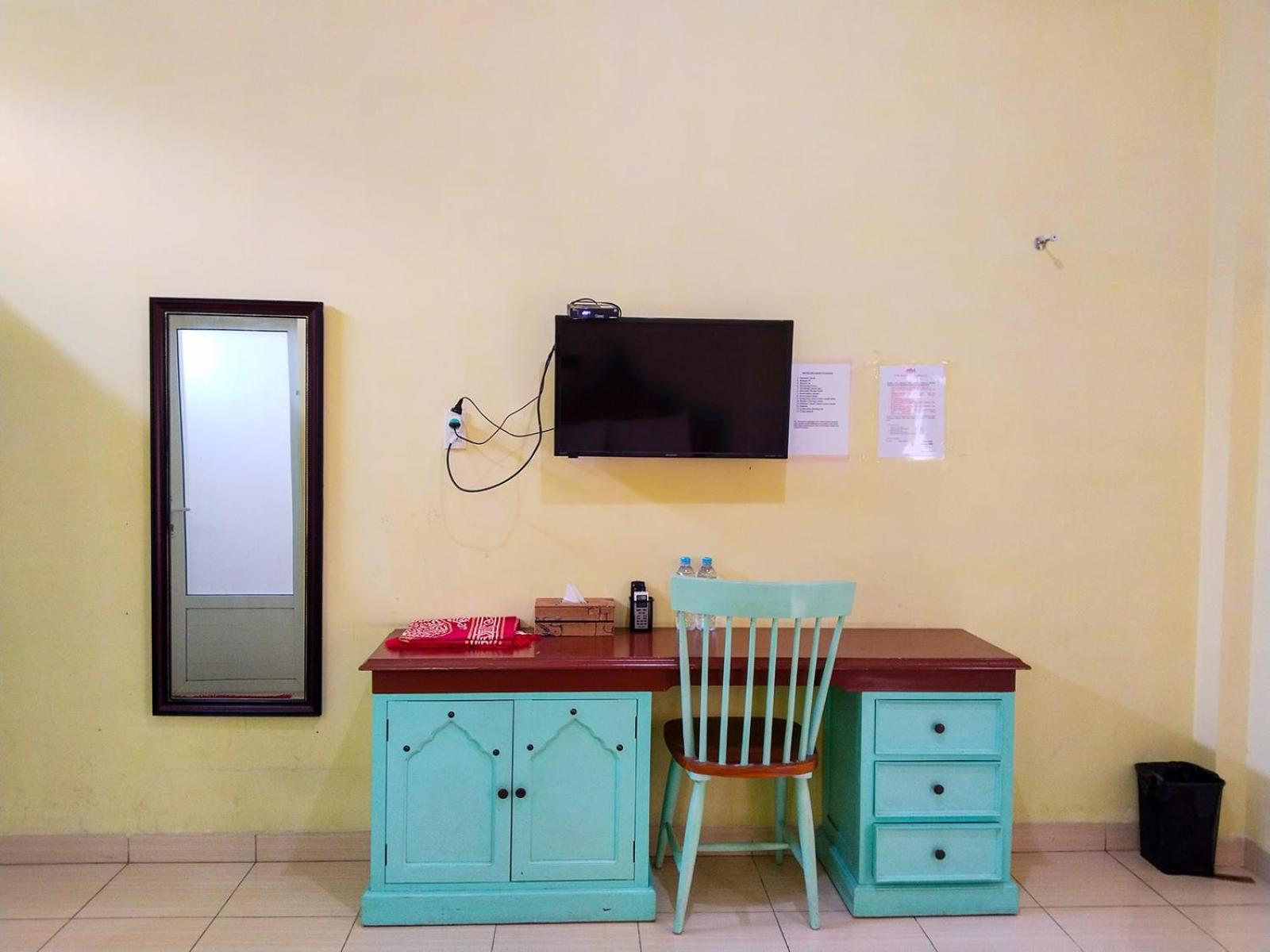 Hotel Grand Shaqilla Syariah à Deli Tua Extérieur photo