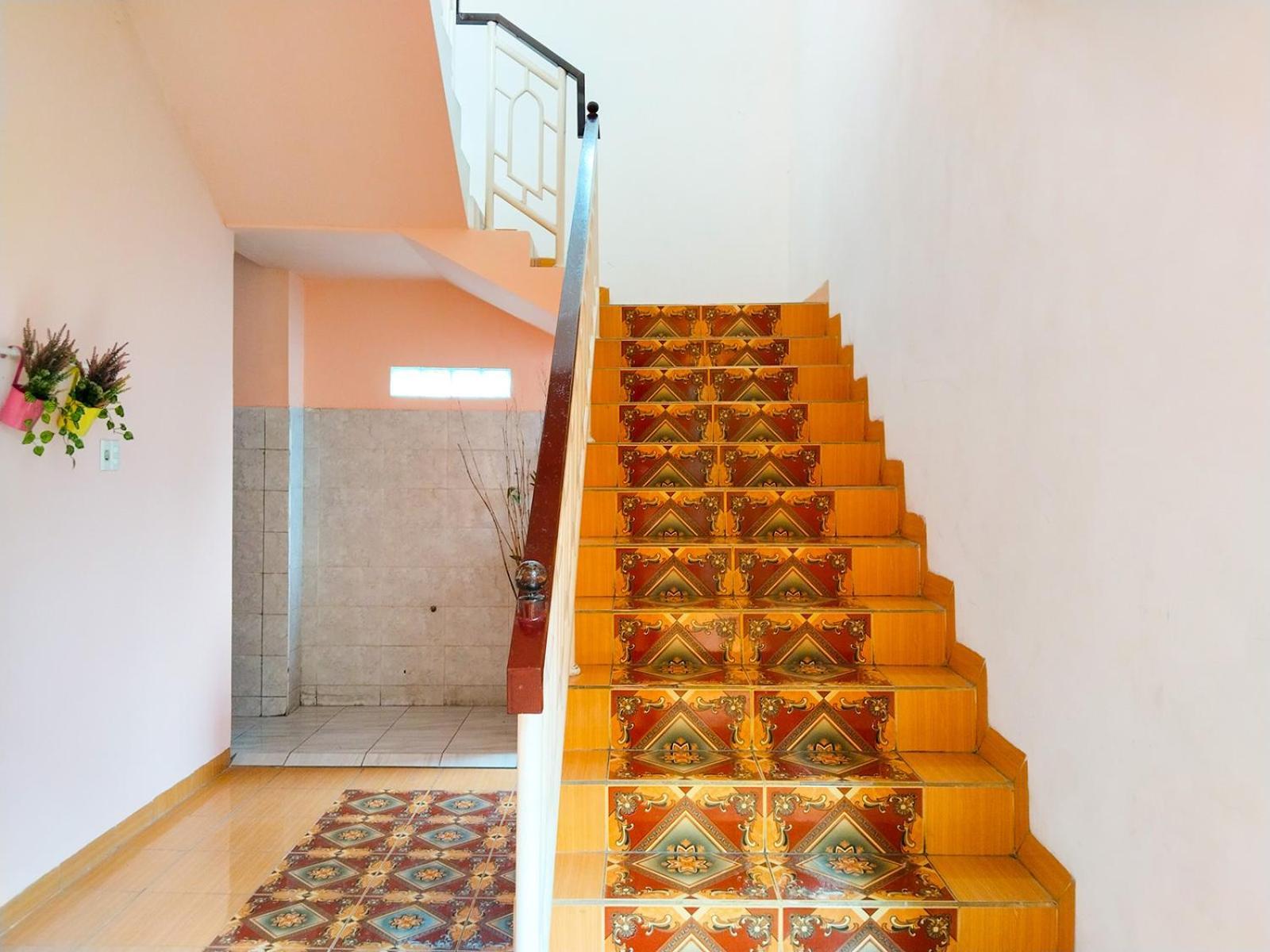 Hotel Grand Shaqilla Syariah à Deli Tua Extérieur photo